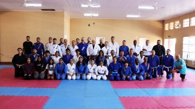 SEMINÁRIO DE JIU JITSU EM FRONTEIRA CONTOU COM A PARTICIPAÇÃO DE DOIS MESTRES IMPORTANTES